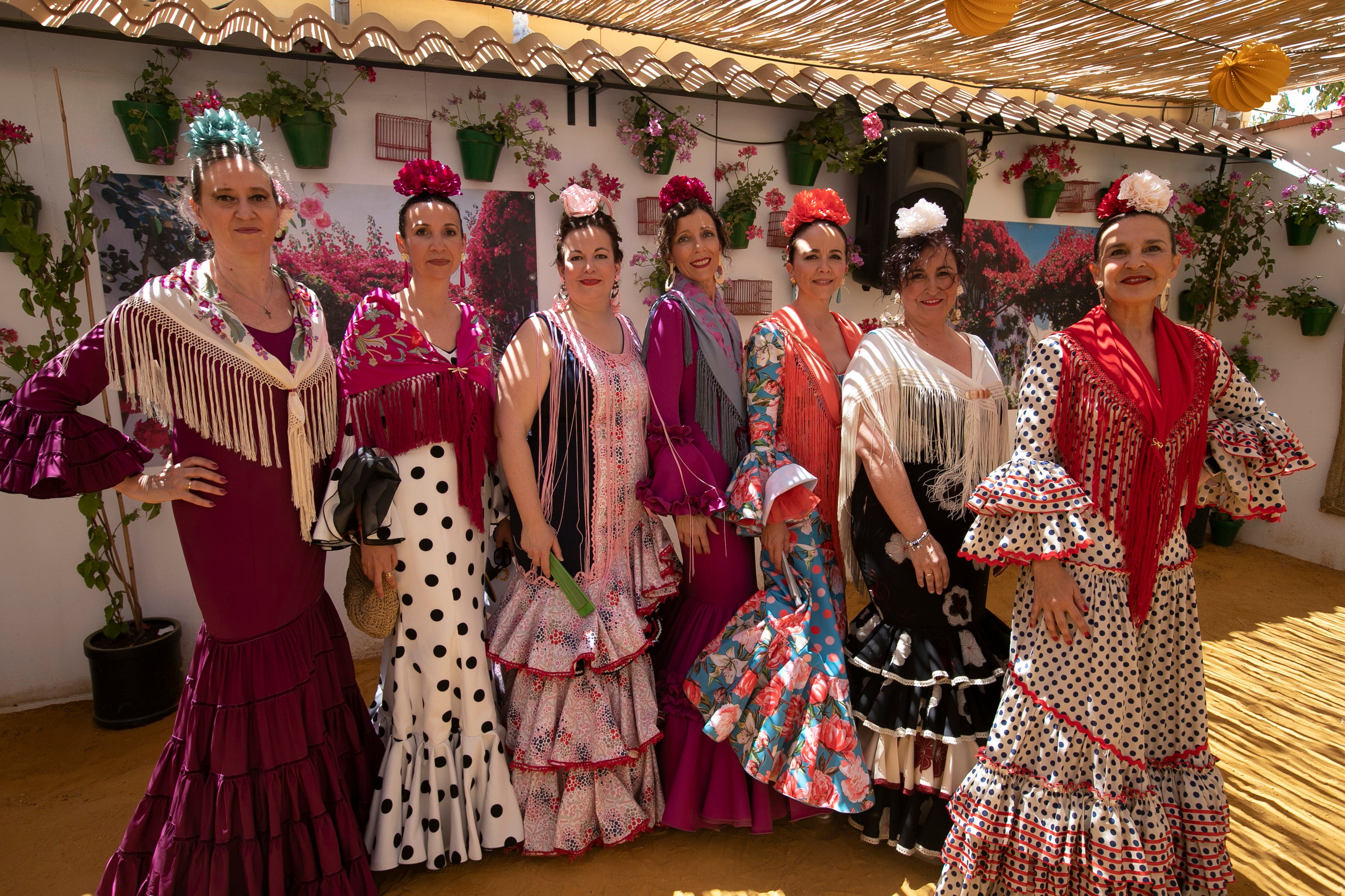 El clima de disfrute en las casetas de la Feria de Córdoba este martes, en imágenes