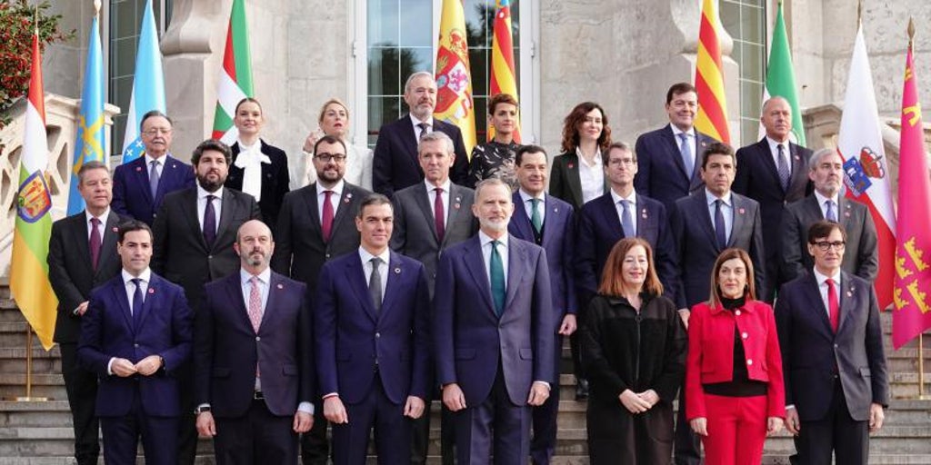 Okupas, falta de trenes y sanitarios, financiación autonómica, los asuntos que Andalucía pide llevar a la Conferencia de Presidentes