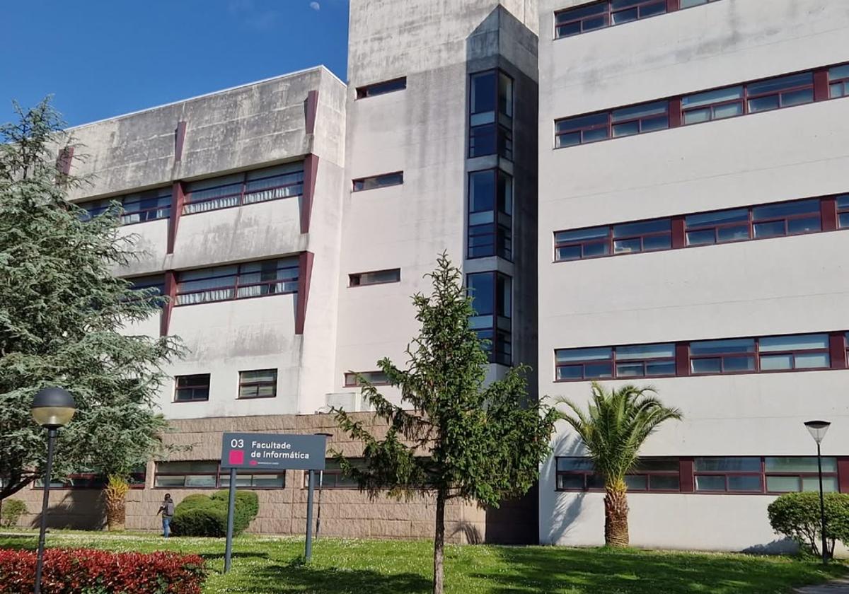 Las dos universidades de Galicia que están entre las mejores de España, según Forbes: cuáles son, qué carreras se imparten y precios