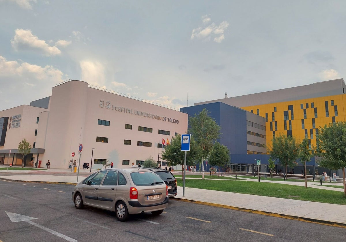 Cinco hombres hospitalizados al sufrir un accidente de tráfico en El Carpio de Tajo