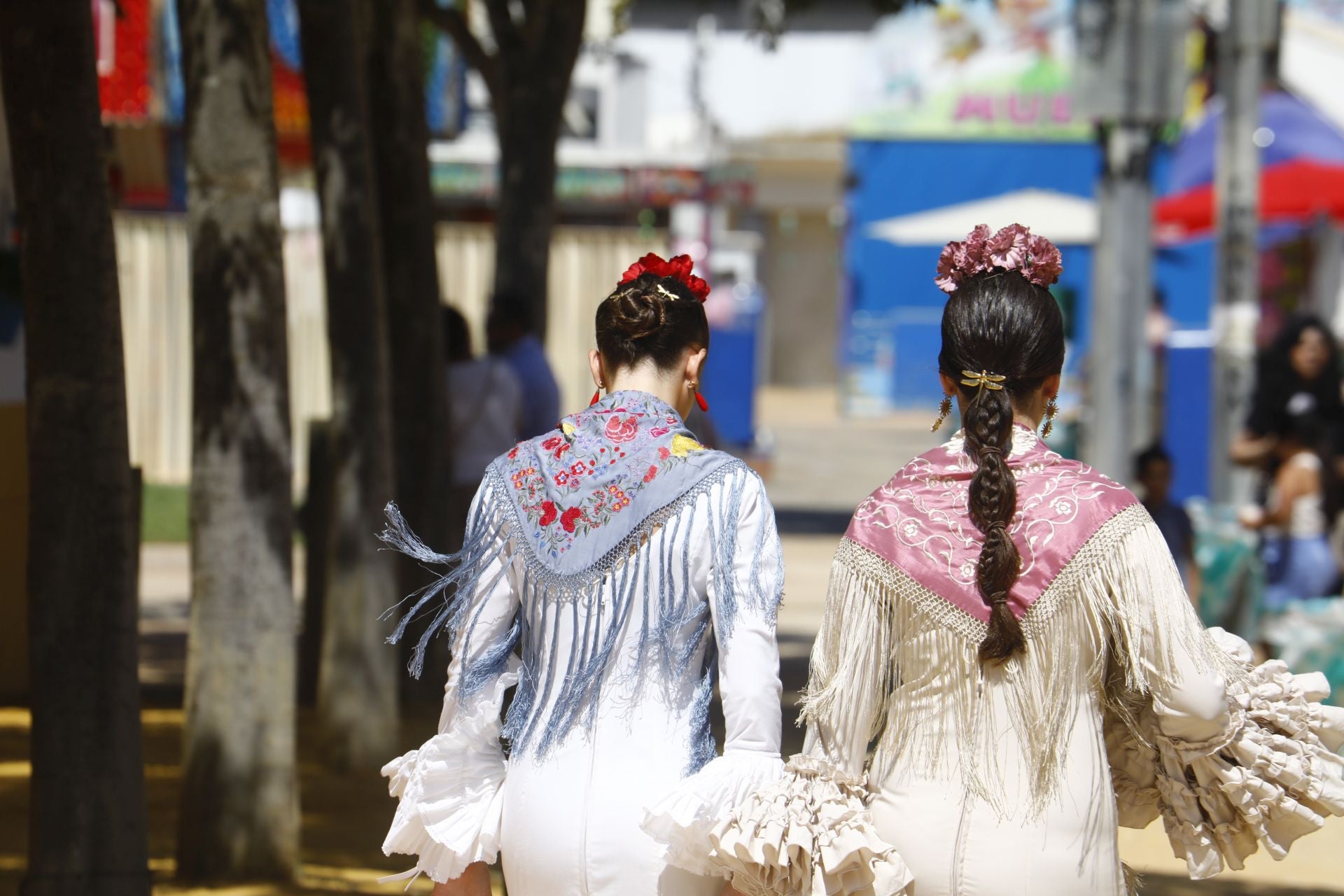 El brillante ambiente del miércoles de Feria en Córdoba, en imágenes