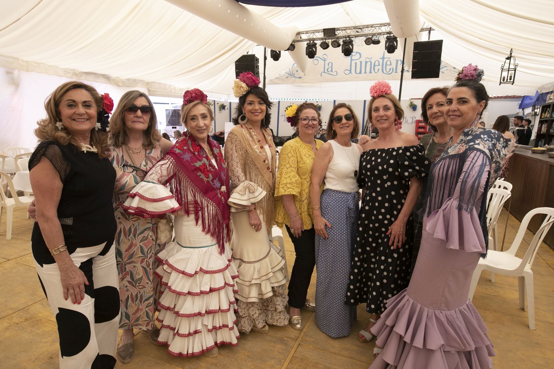 Las mejores imágenes del ambiente en las casetas el miércoles de la Feria de Córdoba