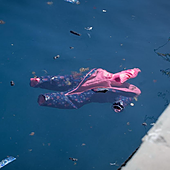 El Hierro busca a los desaparecidos del vuelco mortal de un cayuco