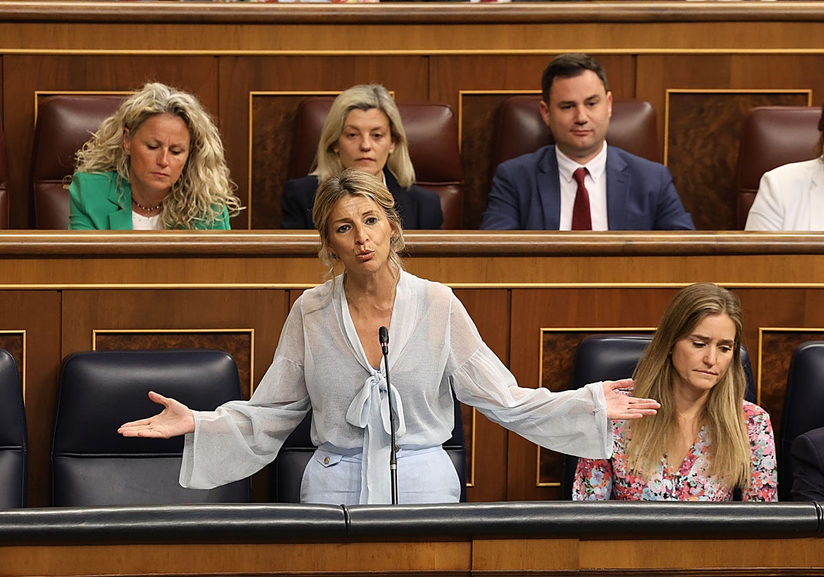 La vicepresidenta Yolanda Díaz, protagonista de la sesión de control por las ausencias de Pedro Sánchez y María Jesús Montero