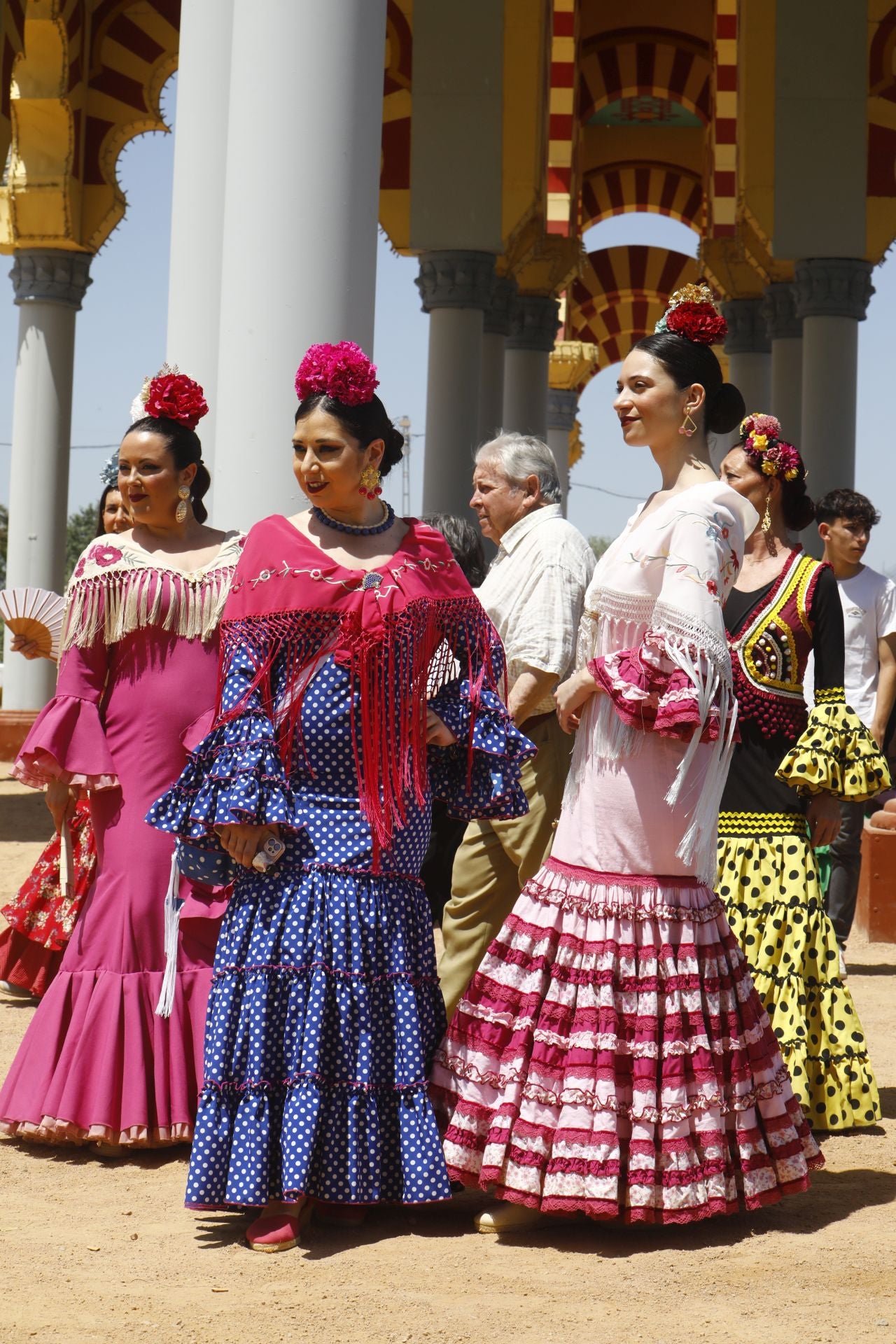 El ambiente del Jueves de Feria en Córdoba, en imágenes