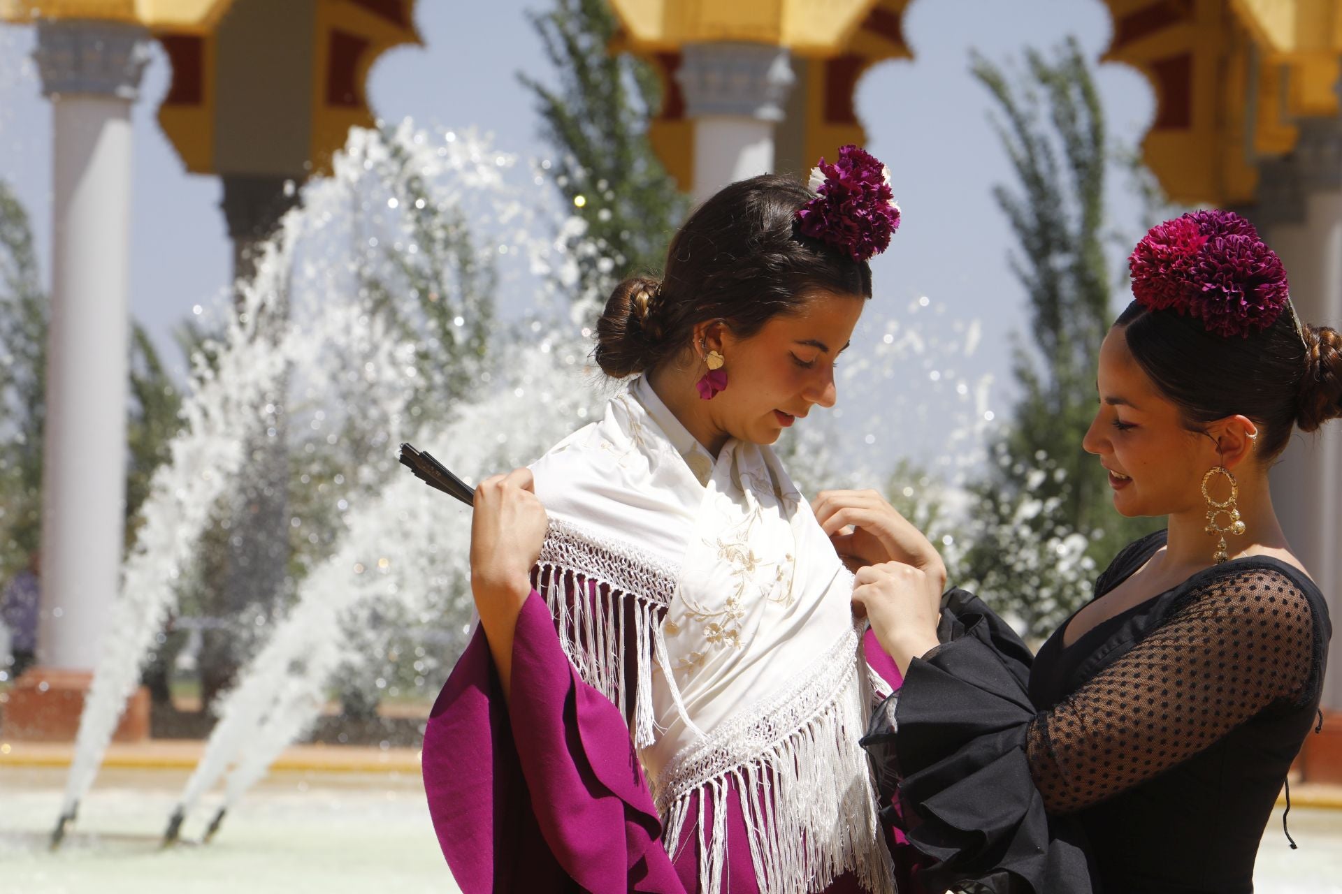 El ambiente del Jueves de Feria en Córdoba, en imágenes