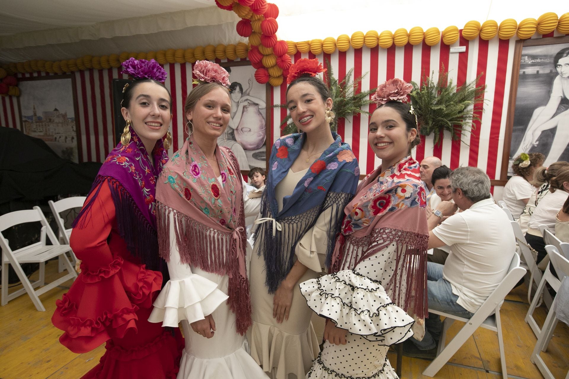La emoción creciente en las casetas de la Feria de Córdoba, en imágenes