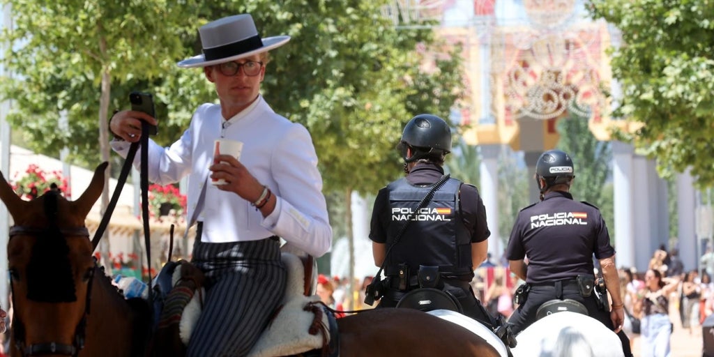 Miércoles de feria: cuatro detenidos, dos reyertas y medio centenar de intoxicaciones etílicas