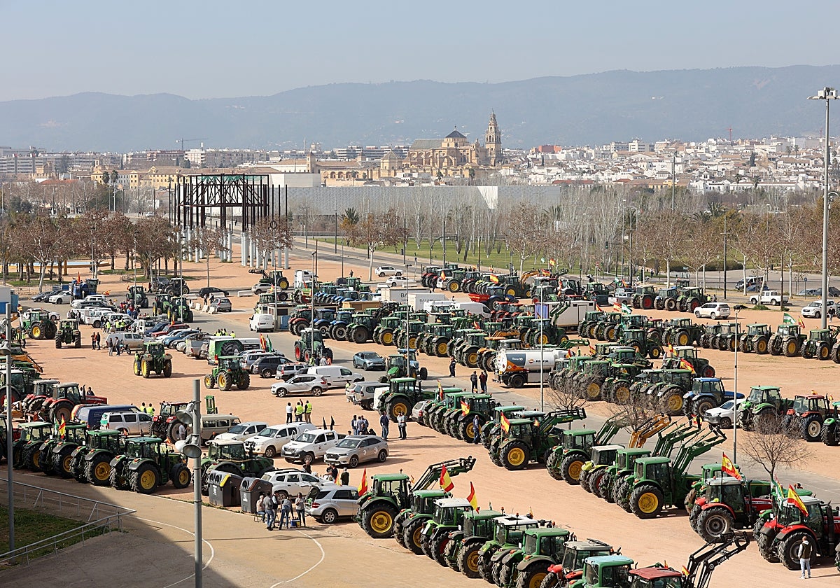 Centenares de tractores en una protesta anterior del sector del campo de Córdoba