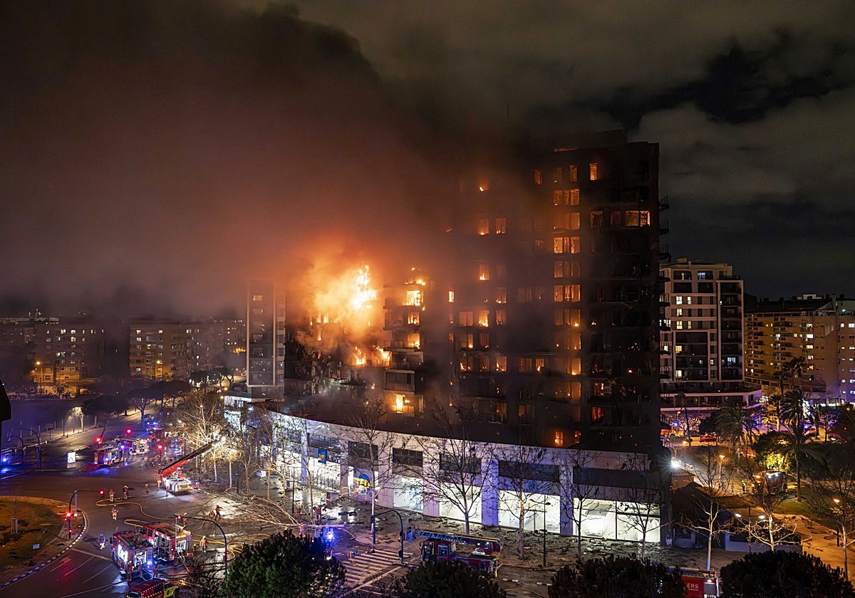 Imagen del incendio de Campanar (Valencia)