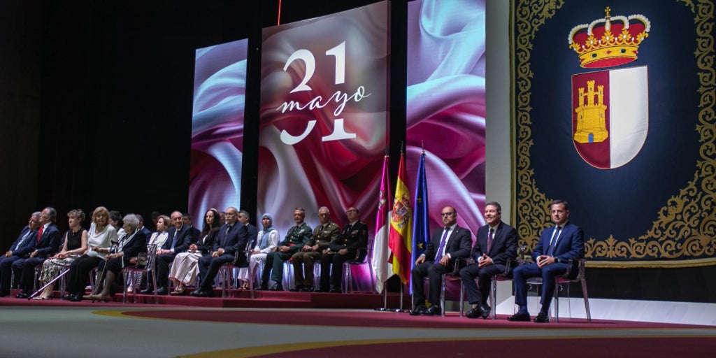 El Día de Castilla-La Mancha se celebra con el hito del nuevo Estatuto de Autonomía