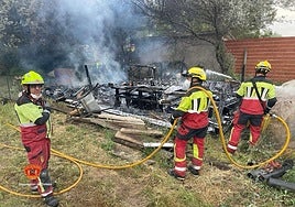 Las llamas obligaron a evacuar a 150 personas en La Puebla de Almoradiel (Toledo)