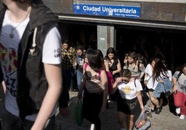 Cómo llegar a Ciudad Universitaria para la Selectividad tras el cierre de la Línea 6 del Metro de Madrid