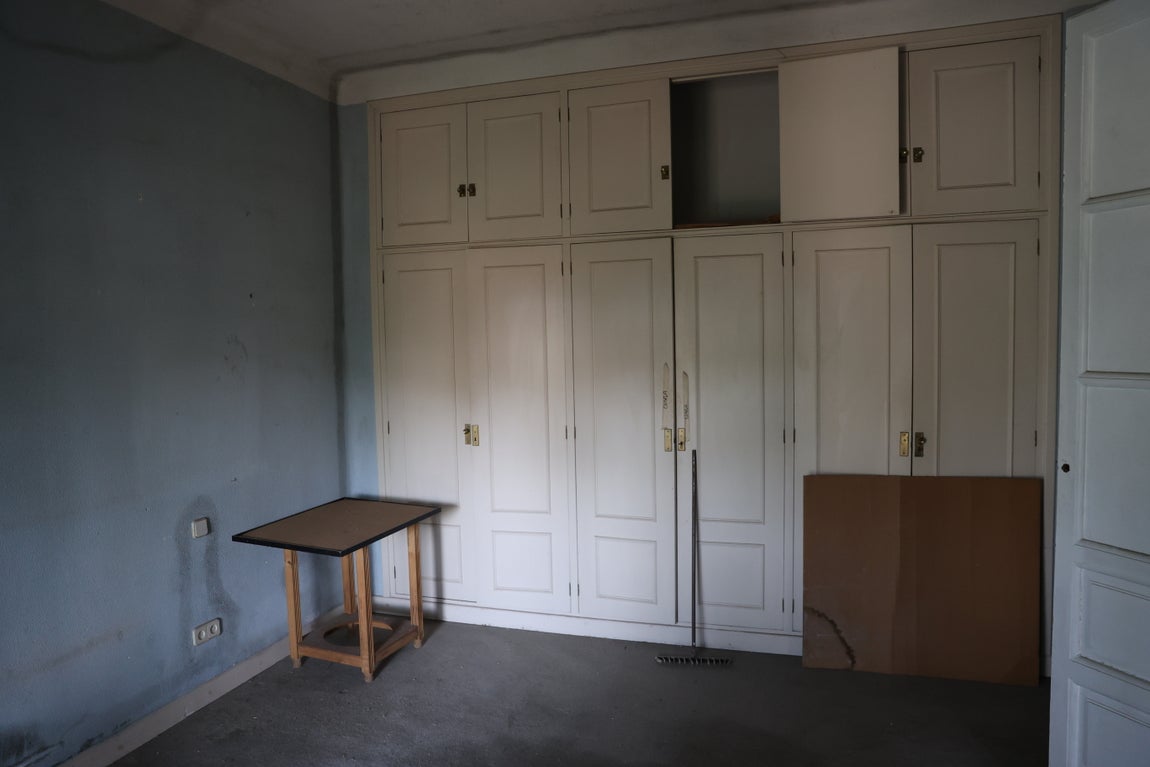 Armario empotrado de una de las habitaciones de Velintonia.