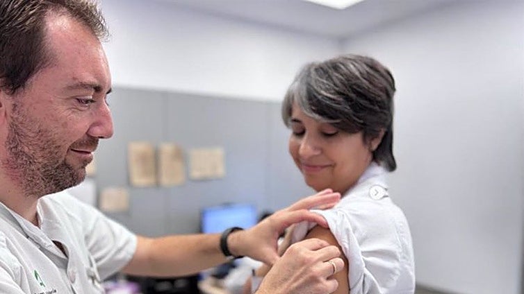 Andalucía suma 84 casos de sarampión con cuatro brotes activos y anima a vacunarse a quienes viajen a países afectados