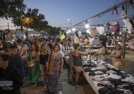 El mercadillo del Arenal tendrá que trasladarse hasta mediados de julio por el festival Córdoba Live