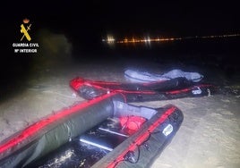 Cuatro detenidos y tres embarcaciones incautadas en una operación contra el petaqueo a narcolanchas en Tarifa