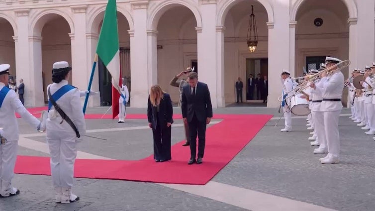 Meloni y Macron muestran compromiso por "una Europa más soberana" y su apoyo total a Kiev