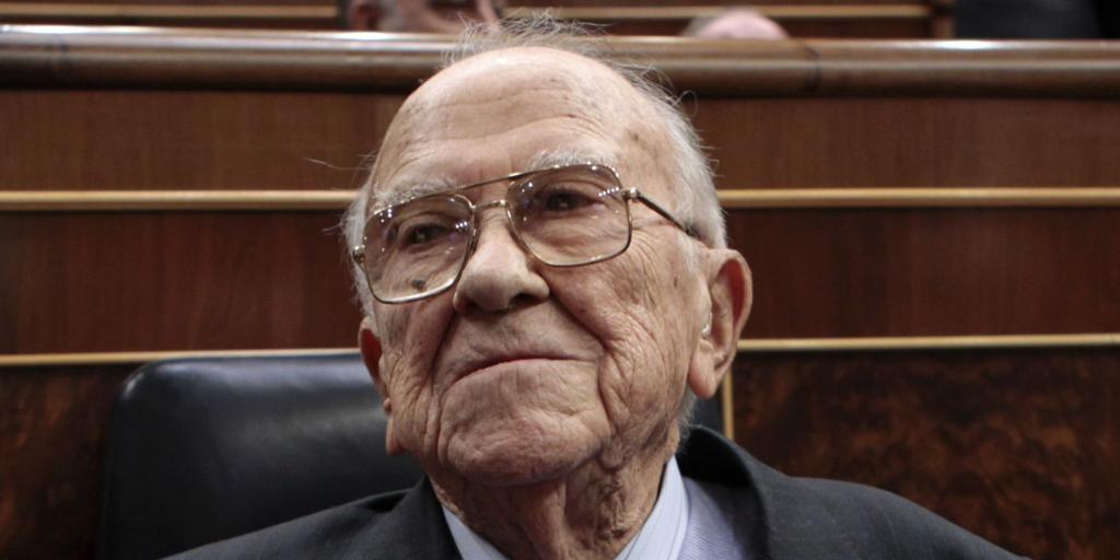 Vox pedirá que se retire a Santiago Carrillo el título de Hijo Predilecto de Gijón