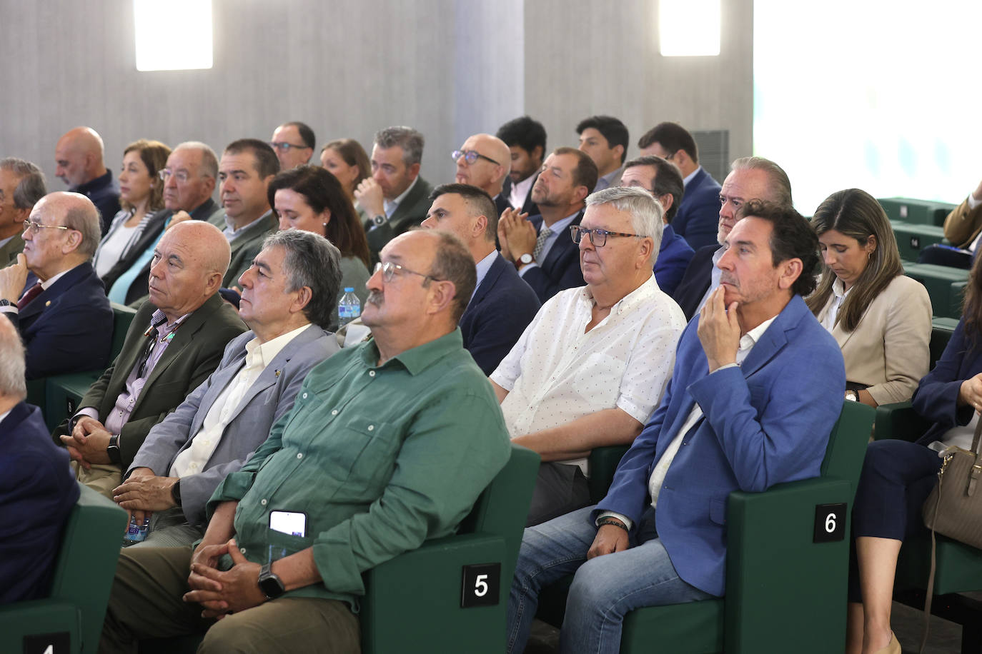 La participación de la viceconsejera de Agricultura en la Mirada Económica, en imágenes