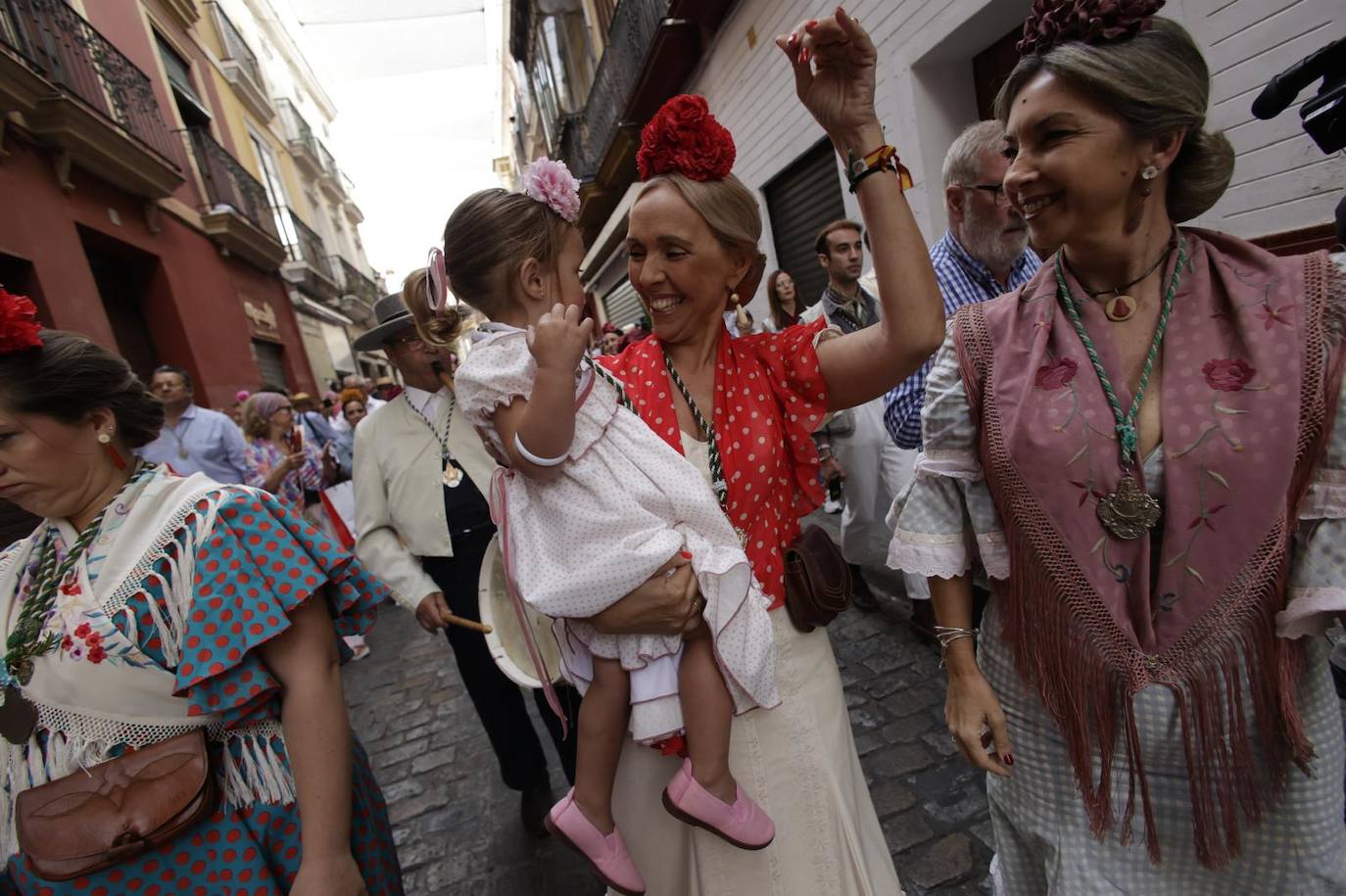 Salida de la Hermandad del Rocío de Sevilla en su peregrinación a la Aldea del Rocío