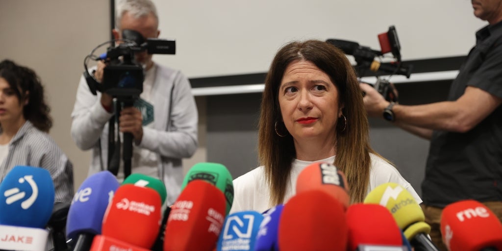 El PSOE lleva el  pendrive  de Leire Díez a la Fiscalía tras asegurar la exmilitante que tiene información judicializada
