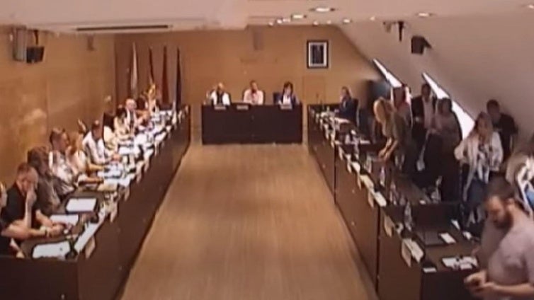 El PSOE de Arganda del Rey abandona el Pleno del Ayuntamiento para no votar una moción de apoyo a la UCO y a la Guardia Civil