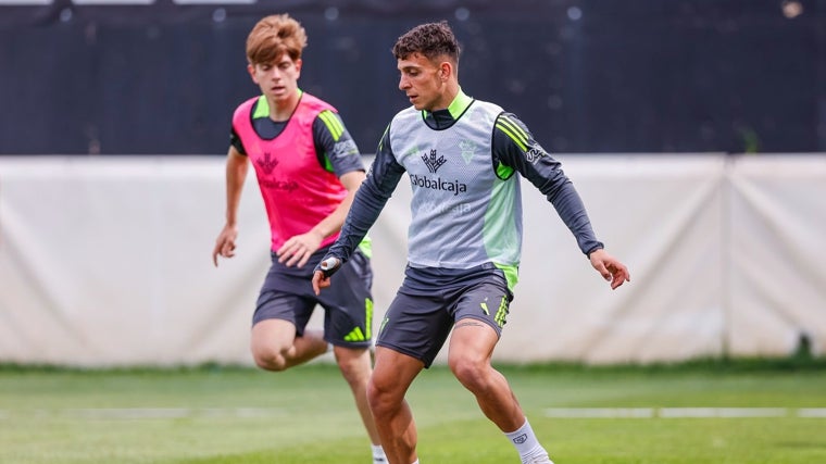 Juan María Alcedo en un entrenamiento con el Albacete