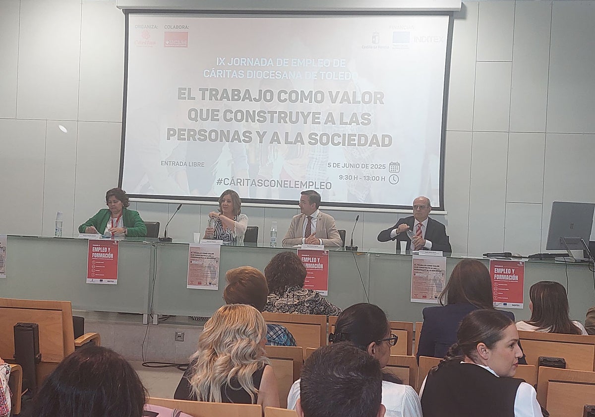 Mónica Moreno, Patricia Franco, Raúl Martín y Juan Marín