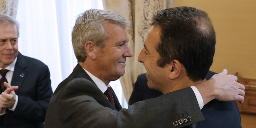 Rueda defiende su abrazo con el consejero investigado por agresión sexual: «es un agradecimiento a su labor»