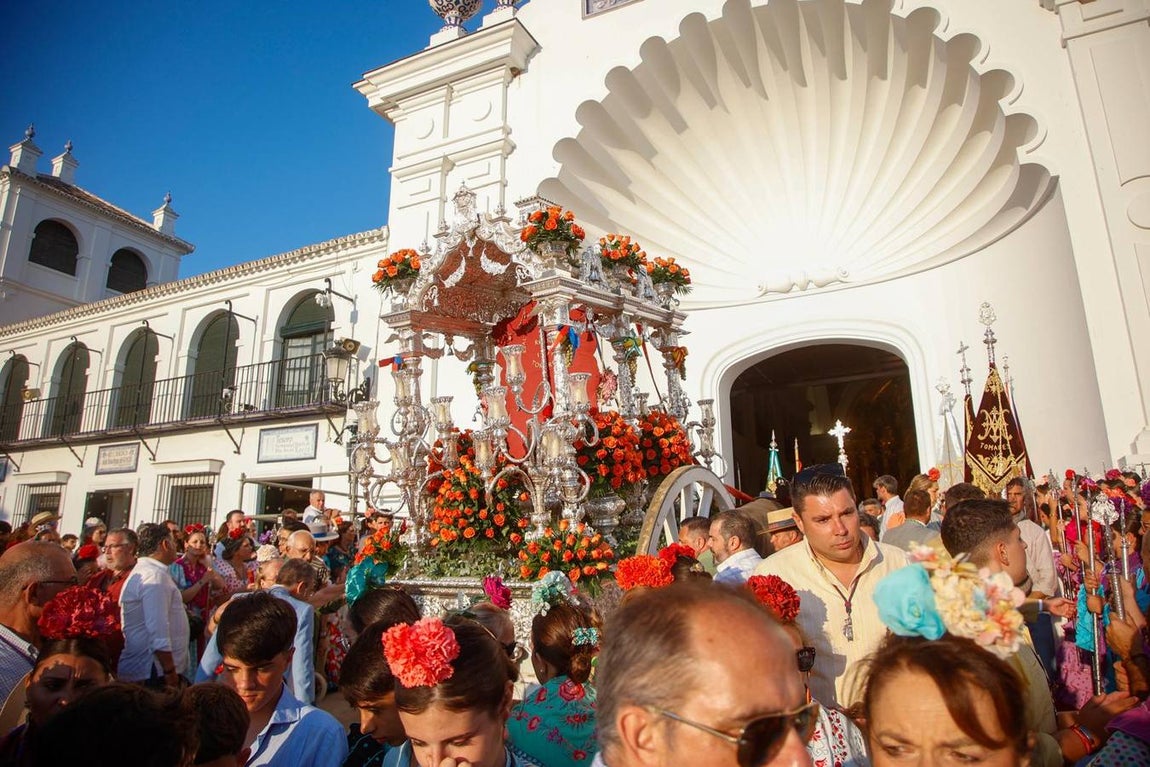 Presentación de la Hermandad del Rocío de Tomares este viernes