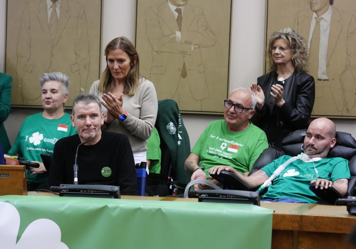 Juan Carlos Unzué y Jordi Sabaté, enfermos de ELA, cuando se aprobó la ley