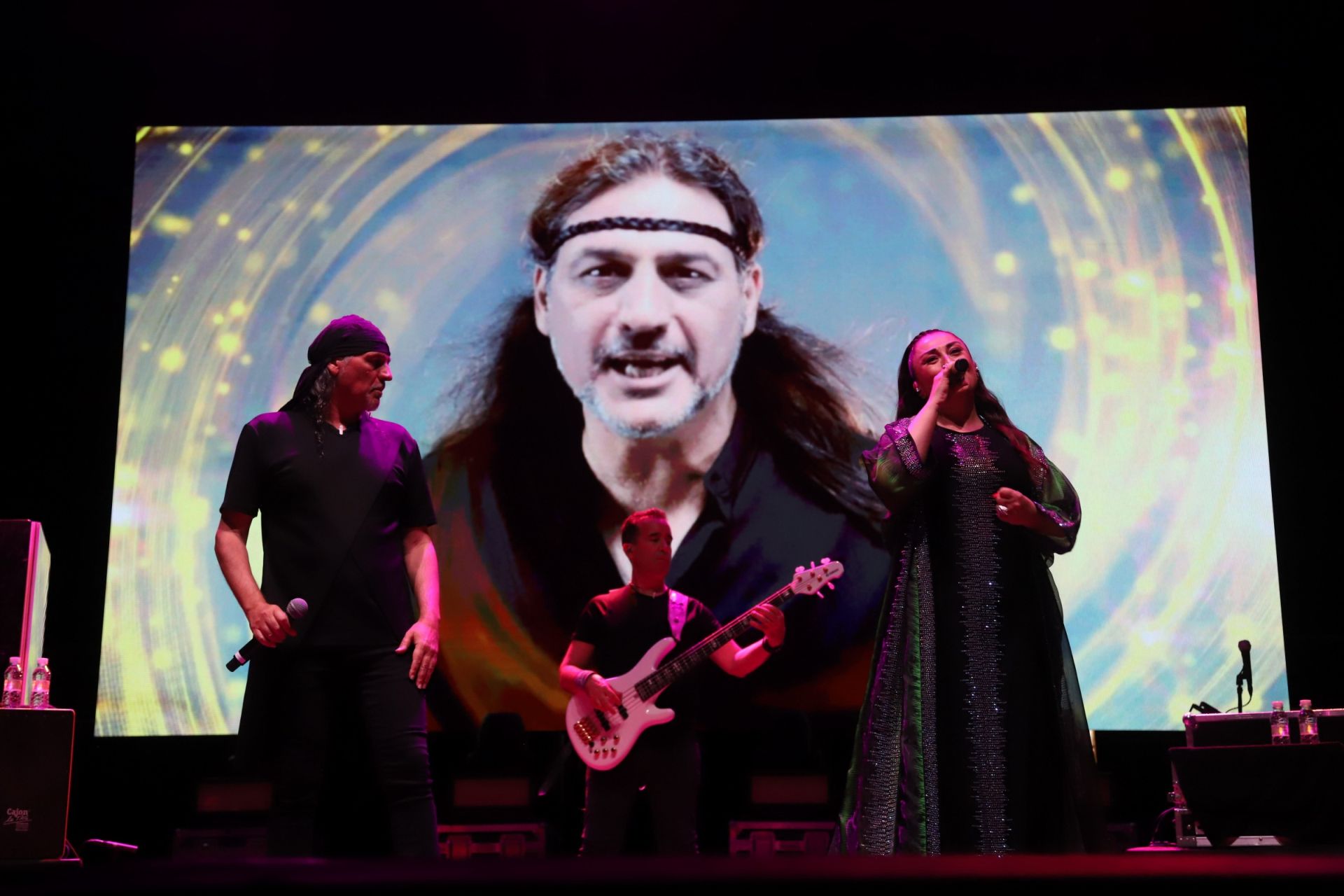 El espectacular concierto de Camela en Córdoba, en imágenes