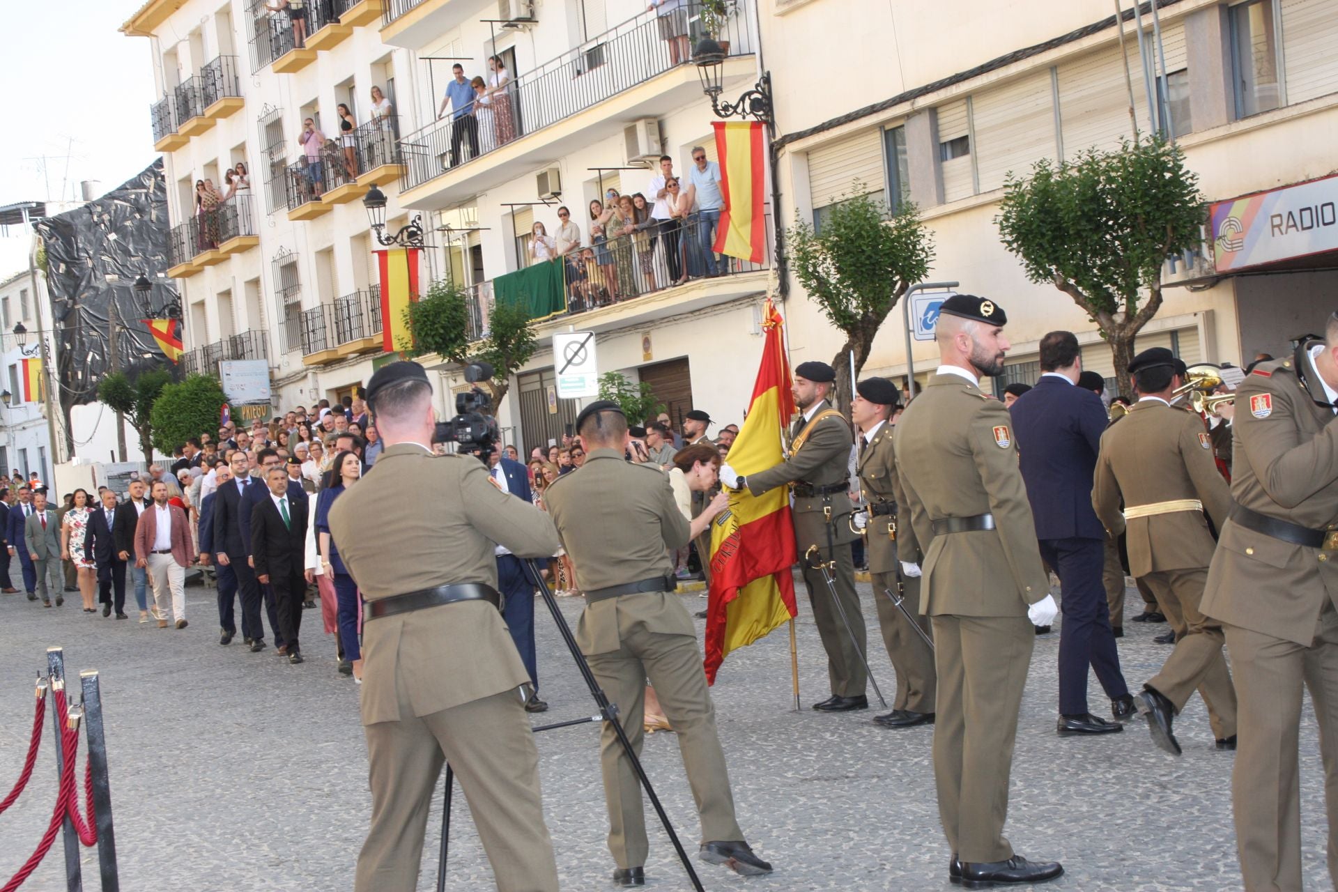 La emotiva jura de la bandera de España en Priego de Córdoba, en imágenes