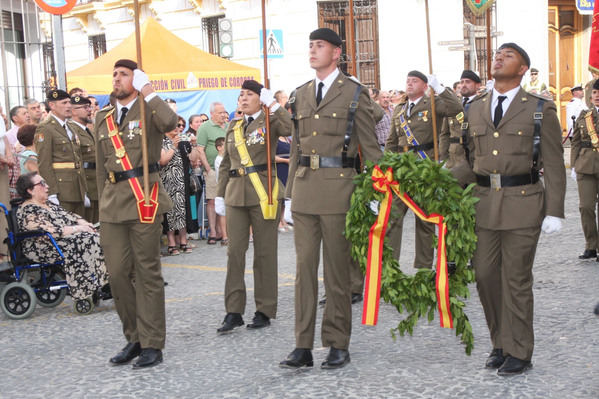 La emotiva jura de la bandera de España en Priego de Córdoba, en imágenes