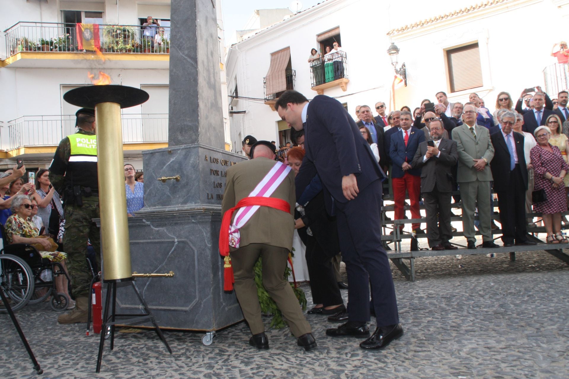 La emotiva jura de la bandera de España en Priego de Córdoba, en imágenes