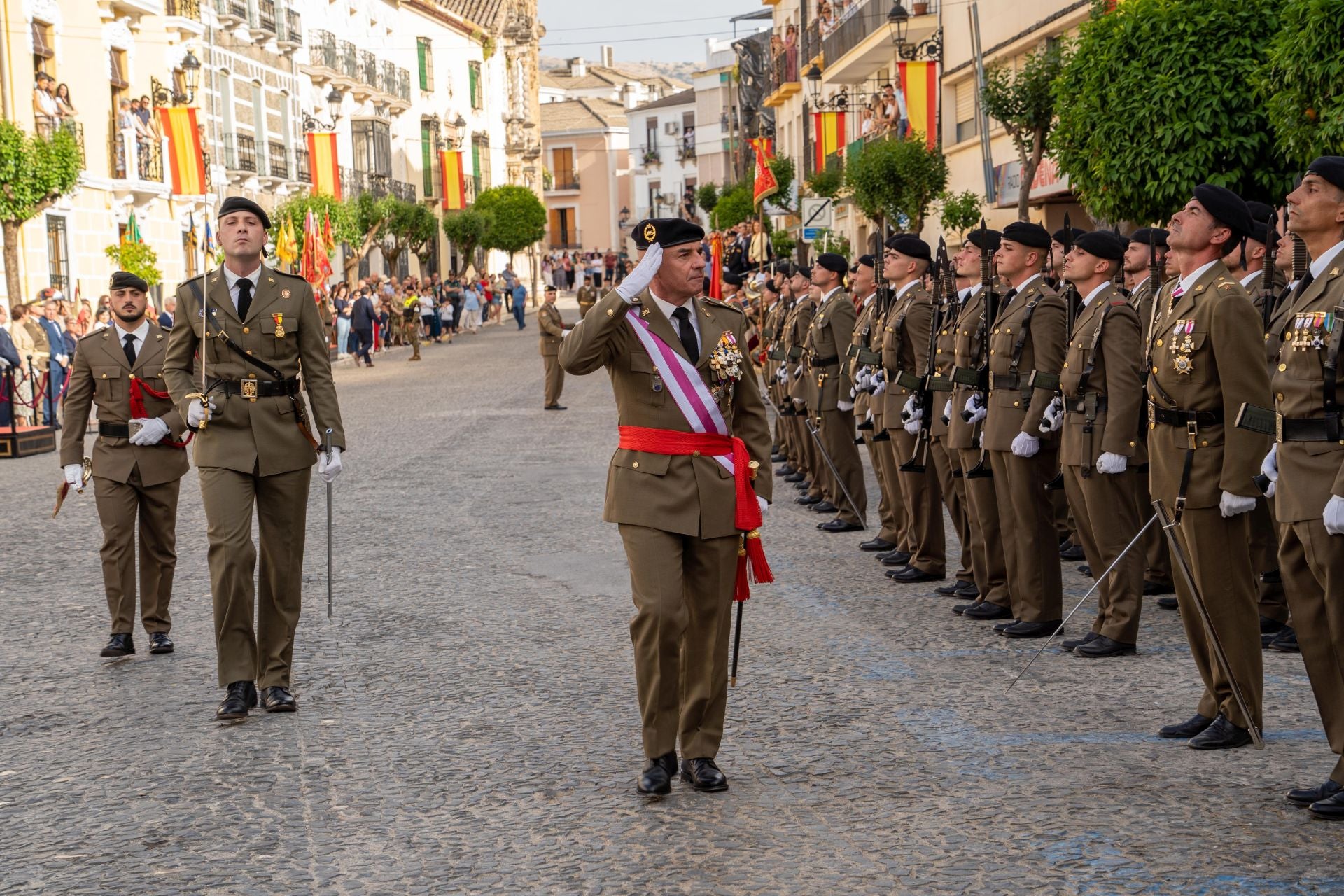 La emotiva jura de la bandera de España en Priego de Córdoba, en imágenes