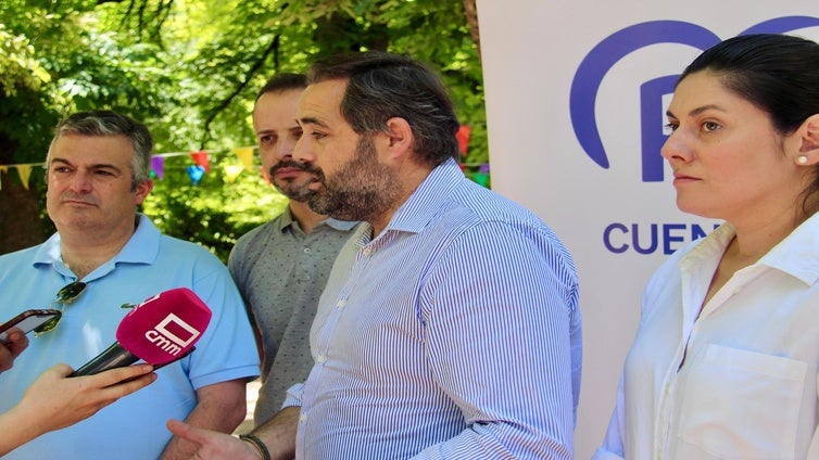 Núñez invita a Page a sumarse a la manifestación «sin siglas políticas» de Madrid