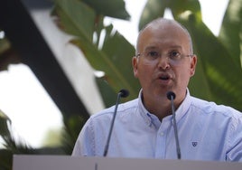 Tellado denuncia en Córdoba el decálogo de la corrupción del Gobierno de Pedro Sánchez y llama a la manifestación del 8-J