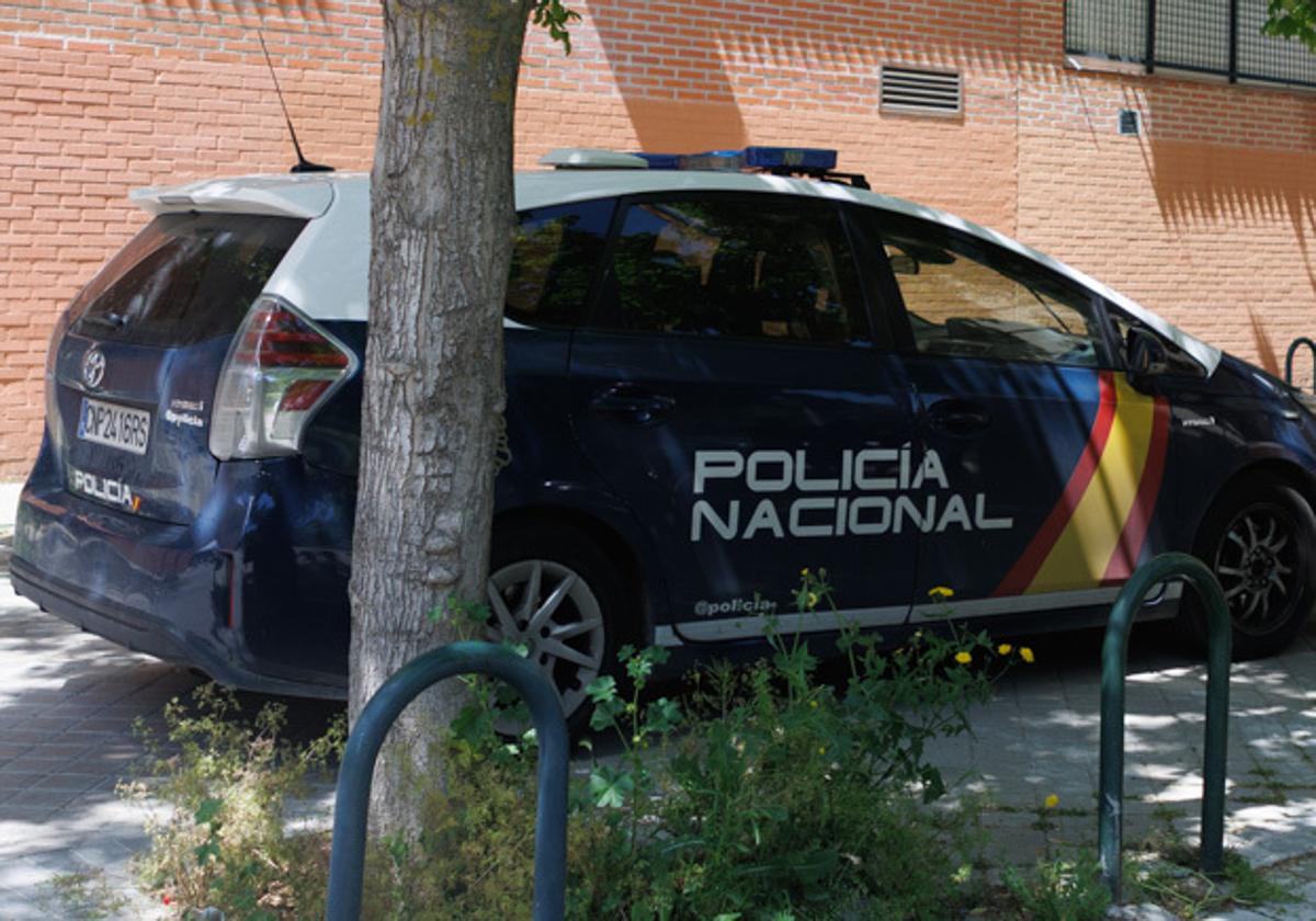 Un coche de la Policía Nacional en Madrid