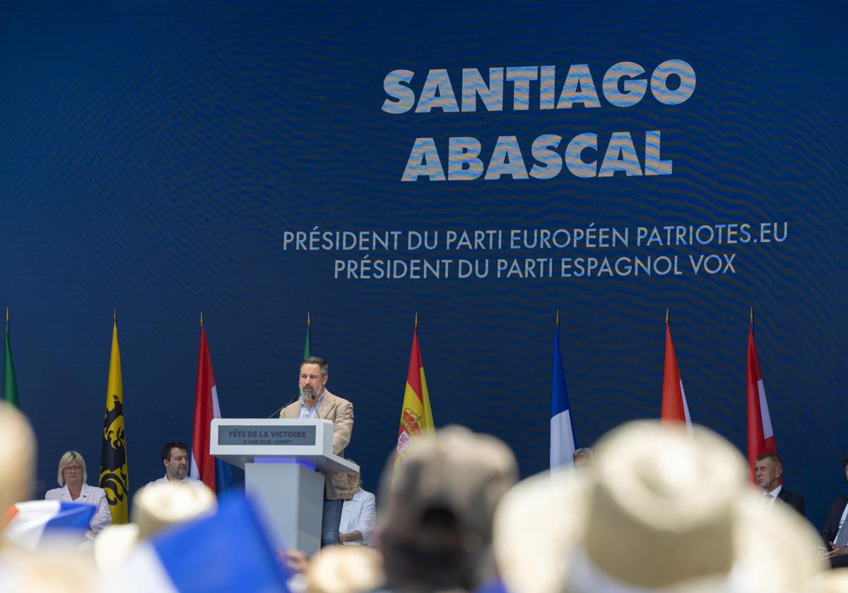 El presidente de Vox interviene en el mitin de Patriots celebrado en Francia