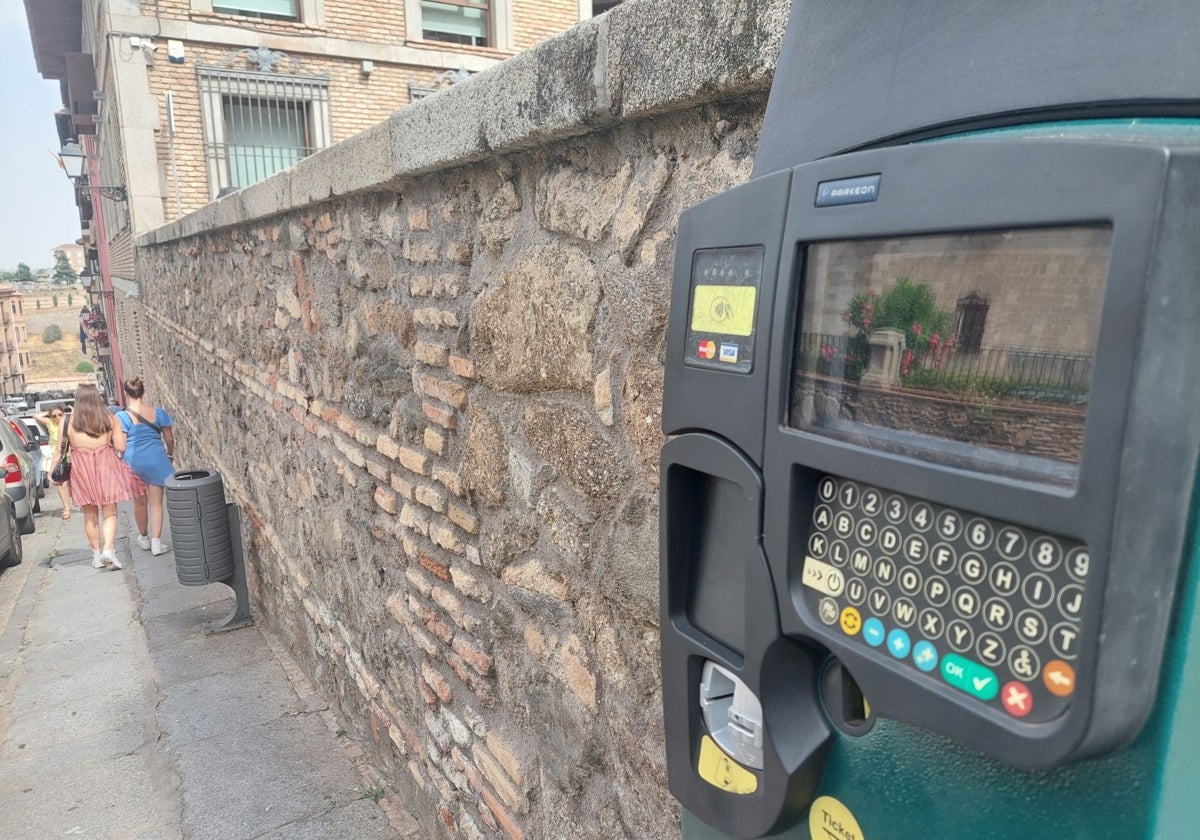 Parquímetro en la calle Cervantes, en Toledo