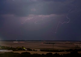Todas las provincias de Castilla y León salvo Burgos en alerta amarilla por tormentas y altas temperaturas