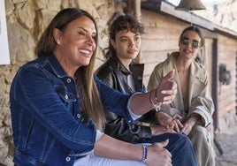 Karla Sofía Gascón vuelve a un rodaje con 'Trinidad', un western feminista para «dar la vuelta a los clichés»