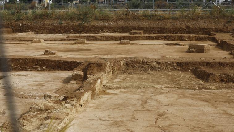 Detalle de los restos hallados en la huella de la futura Ronda Norte