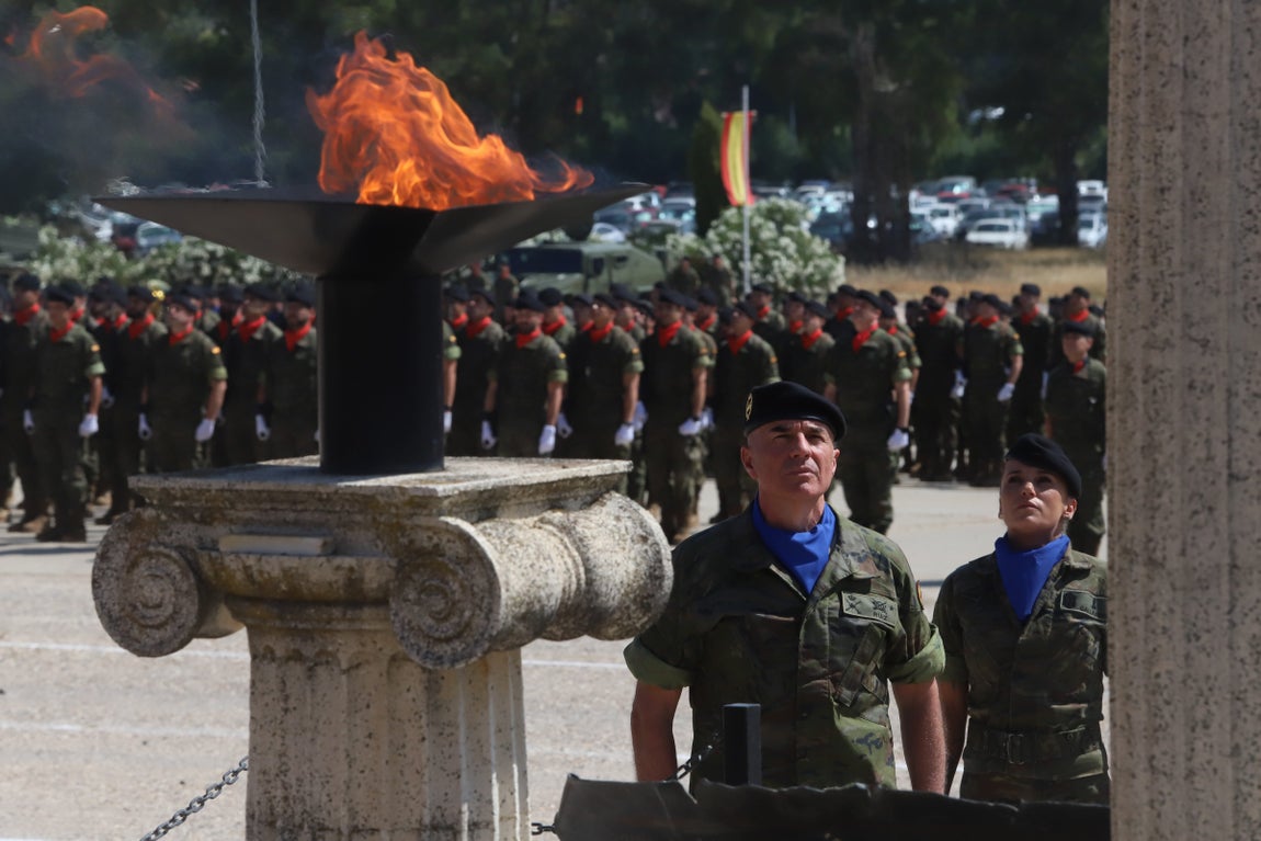 La brillante parada militar de la BRI X en Cerro Muriano, en imágenes