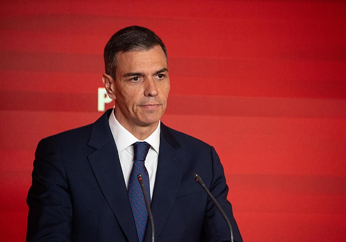 Pedro Sánchez, durante una rueda de prensa, en la sede del PSOE en Ferraz