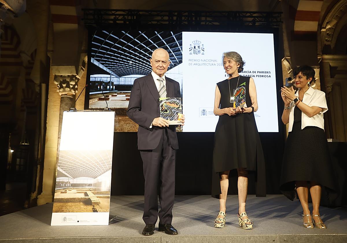 Pedrosa y García de Paredes reciben el galardón en la Mezquita-Catedral de Córdoba