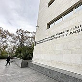 Condena de 20 años de cárcel a un joven que asesinó de 22 cuchilladas a su exsuegro con sordera sin que lo oyera llegar