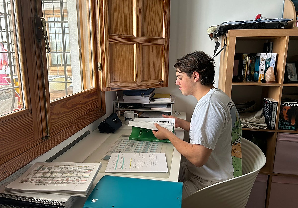 Iago Sánchez Jüttner, el estudiante que ha obtenido la mejor nota en la PAU en la Comunidad Valenciana,